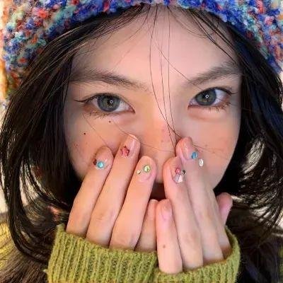 岸边露伴卢浮宫之行